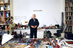 Peter Klasen dans son atelier à Vincennes, novembre 2006