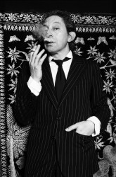 Serge, nuage de fumée